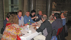 die Gruppe im Cafe